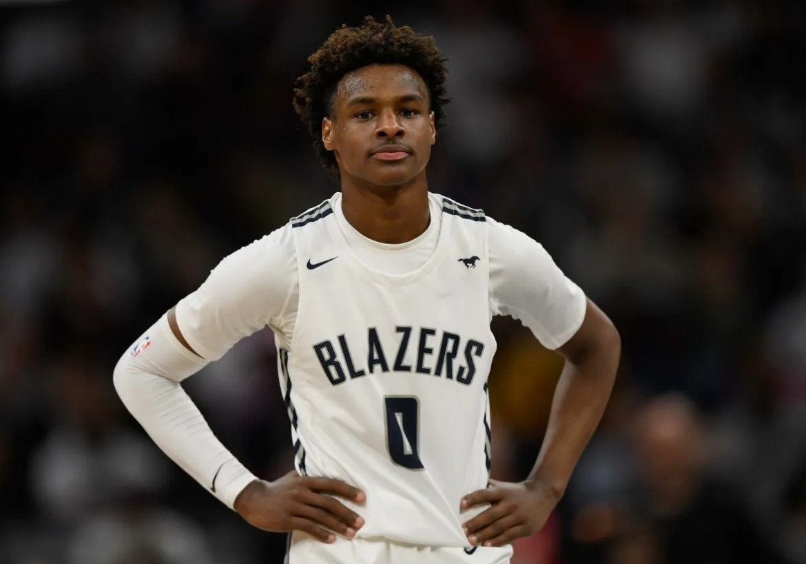 Bronny aprendeu com LeBron foi sua capacidade de lidar com pressão