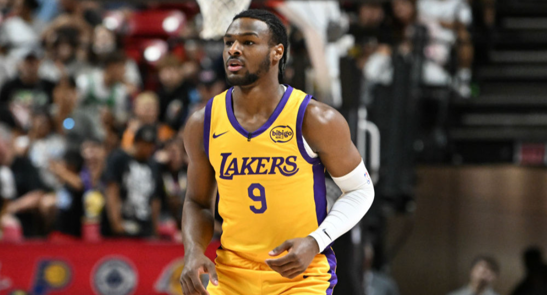 Bronny James provavelmente estará envolvido em qualquer negociação de LeBron - Insider