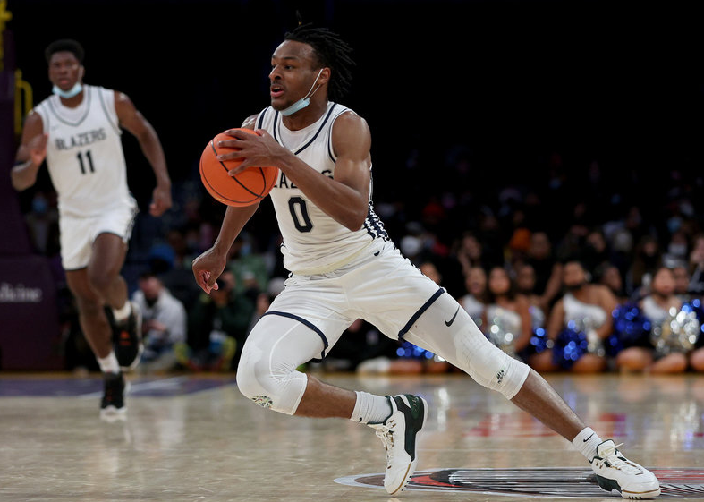 Skip Bayless reflete sobre as perspectivas de Bronny James na NBA