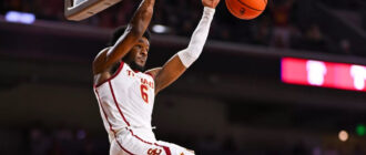 Bronny James brilha na G League com uma performance estelar
