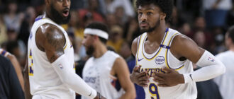 “Boas Festas da Família James!” LeBron Compartilha Fotos de Família Emocionantes